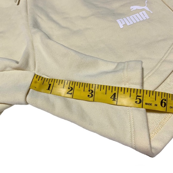 Puma NWOT Pale Yellow High Waist Sweat Leisure Sportwear Shorts Size XS - Picture 10 of 11